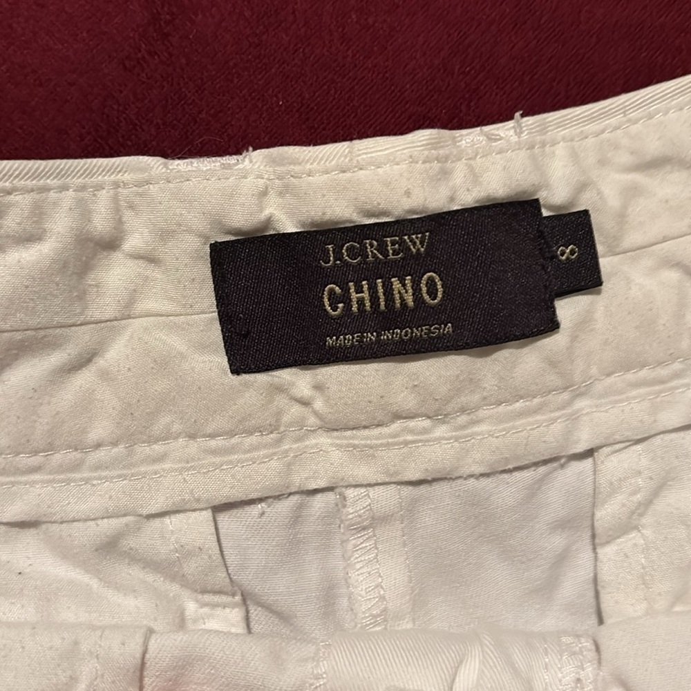 Women’s J. Crew Chino white shorts 8 - Picture 3 of 4